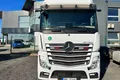 ciągnik siodłowy Mercedes zdjęcie 2