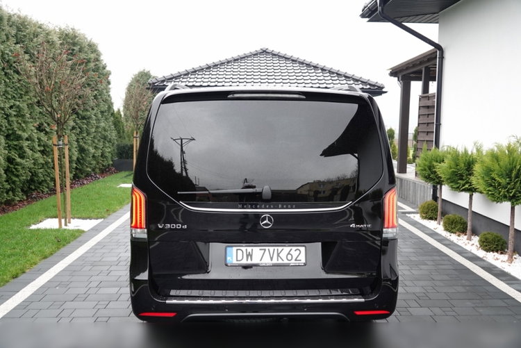 Mercedes -Benz V-Class V 300 d EXCLUSIVE długa zdjęcie 11