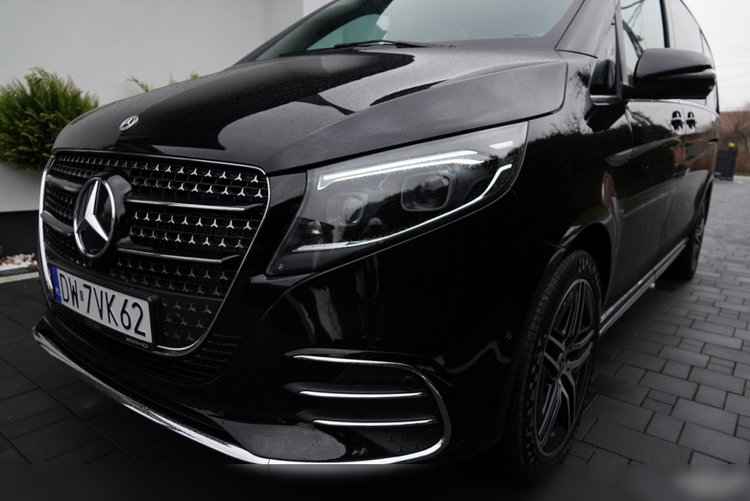 Mercedes -Benz V-Class V 300 d EXCLUSIVE długa zdjęcie 16