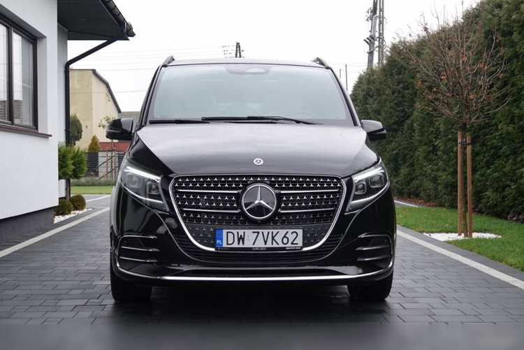 Mercedes -Benz V-Class V 300 d EXCLUSIVE długa zdjęcie 5