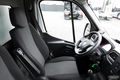 samochód dostawczy Renault zdjęcie 36