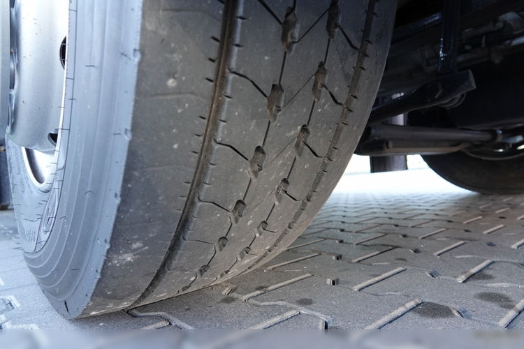 MAN TGX 18.440 / EURO 6 / OPONY 100% /  SPROWADZONY / PO KONTRAKCIE SERWISOWYM zdjęcie 18