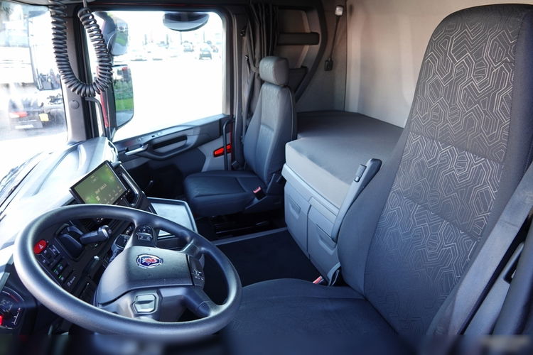 Scania R 450 / OPONY 100% / 2021 ROK / PO ZŁOTYM KONTRAKCIE SERWISOWYM zdjęcie 25