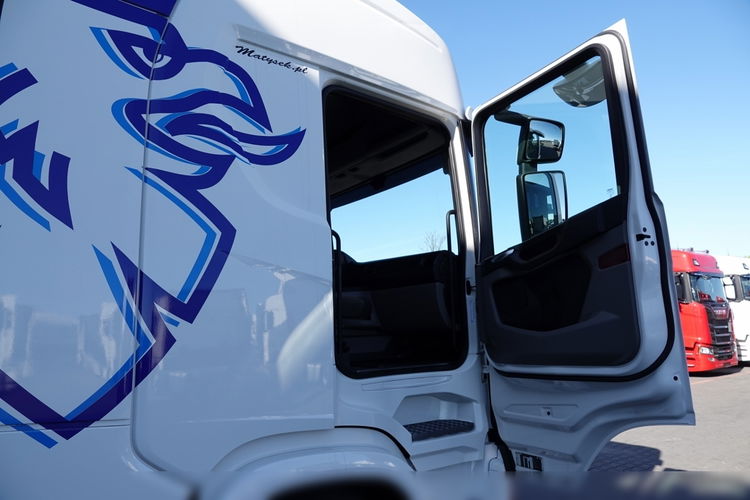 Scania R 450 / RETARDER / CAŁA NA PODUSZKACH / OPONY 100 % / ALUFELGI / SPROWADZONA / PO KONTRAKCIE SERWISOWYM zdjęcie 36