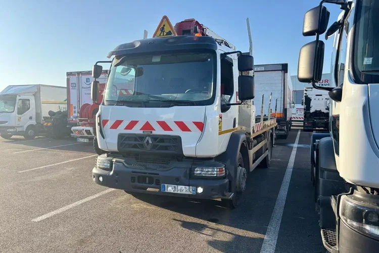 Renault D / WIERTNICA TELECOM 20 / 100 TYS KM / SPROWADZONE / zdjęcie 4