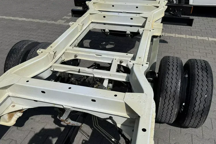 Mercedes Sprinter zdjęcie 6