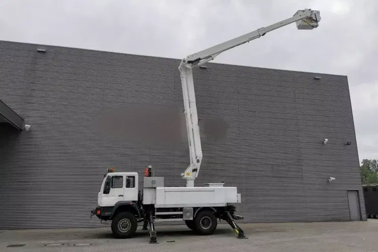 MAN LE 18.280 4x4 Zwyżka Altec TA60 Podnośnik Koszowy zdjęcie 3