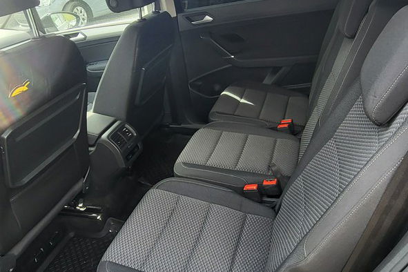 Touran Volkswagen Touran 1.6 TDI zdjęcie 8