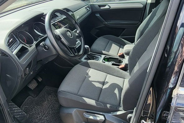 Touran Volkswagen Touran 1.6 TDI zdjęcie 9