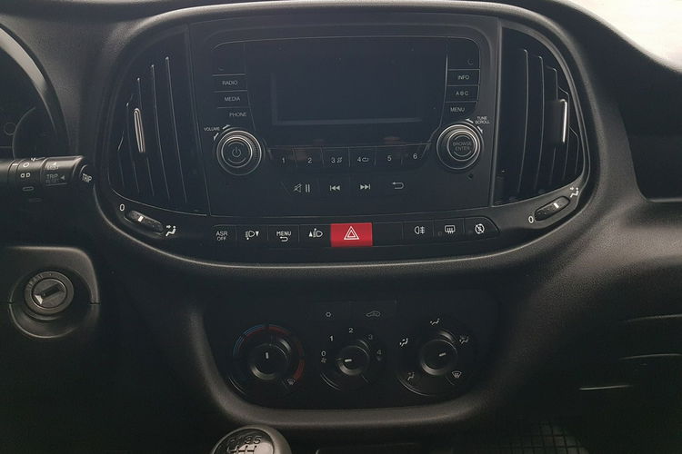 Fiat Doblo MAXI 5 OSÓB DŁUGI KLIMA 6-BIEGÓW KRAJOWY I-WŁAŚCICIEL FAKTURA VAT zdjęcie 10