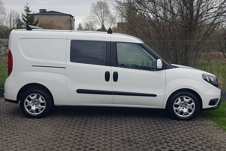 Fiat Doblo MAXI 5 OSÓB DŁUGI KLIMA 6-BIEGÓW KRAJOWY I-WŁAŚCICIEL FAKTURA VAT zdjęcie 12