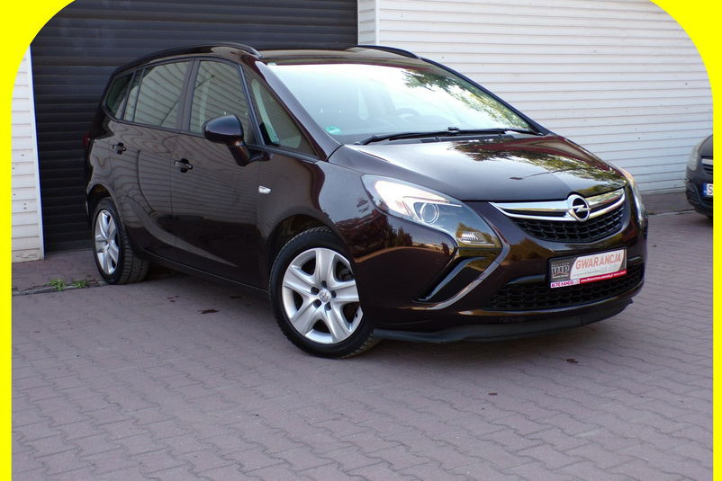 samochód osobowy Opel zdjęcie 1