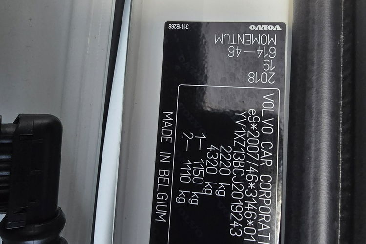 Volvo XC 40 T5 AWD Momentum / Salon PL I-właściciel zdjęcie 26