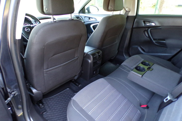 Opel Insignia Lift /Tablet /Navi /Klimatronic /1.4 /140KM /2015R/I Właść zdjęcie 27