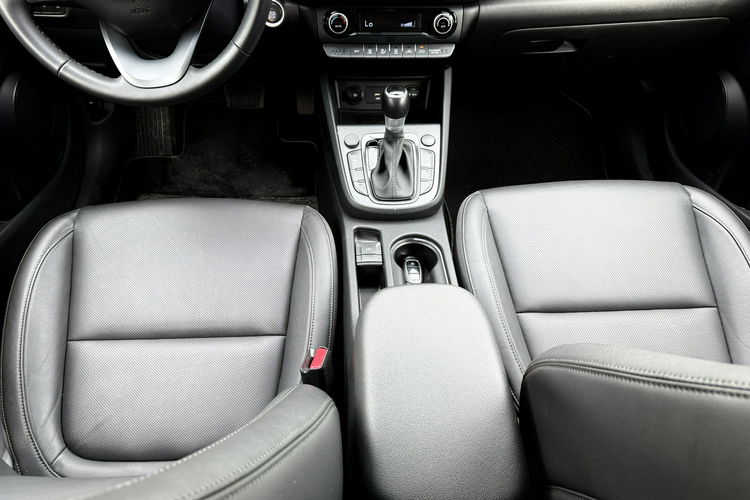 Hyundai Kona 48V. Virtual kokpit. Automat. Kamera . Hed-up. Navi. Skóra. Asystent zdjęcie 18