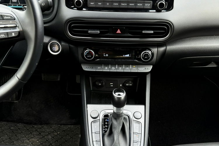 Hyundai Kona 48V. Virtual kokpit. Automat. Kamera . Hed-up. Navi. Skóra. Asystent zdjęcie 20