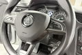 samochód osobowy Skoda zdjęcie 21