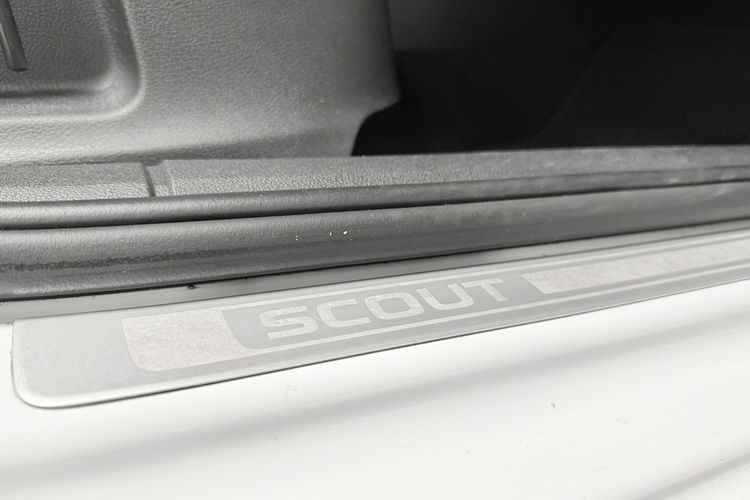Skoda Octavia SCOUT 2.0 TDI 184KM DSG 4x4 AppleCar LED Duża Navi Tempomat Black HAK zdjęcie 25