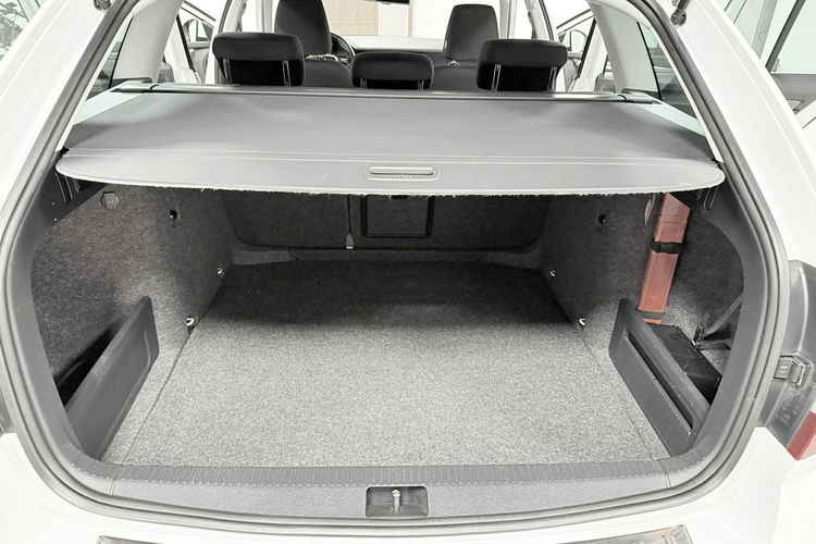 Skoda Octavia SCOUT 2.0 TDI 184KM DSG 4x4 AppleCar LED Duża Navi Tempomat Black HAK zdjęcie 27