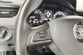 samochód osobowy Skoda zdjęcie 39