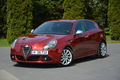 samochód osobowy Alfa Romeo zdjęcie 2