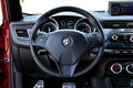 samochód osobowy Alfa Romeo zdjęcie 24