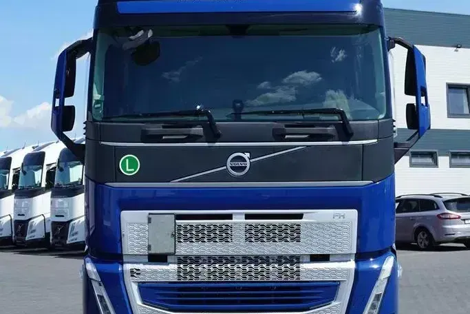 Volvo FH / 460 / ACC / EURO 6 / BDF / 7.15 , 7.45 , 7.82 M / NOWY MODEL zdjęcie 15
