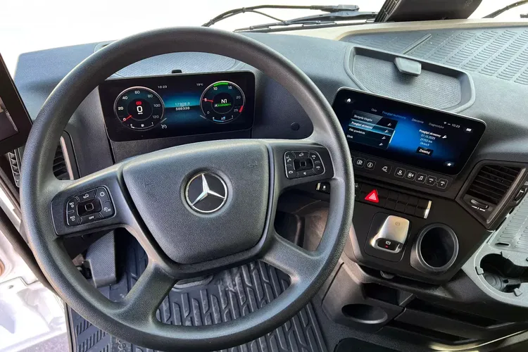 Mercedes ACTROS MP5 zdjęcie 29