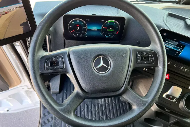 Mercedes ACTROS MP5 zdjęcie 30