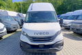 samochód dostawczy Iveco zdjęcie 2