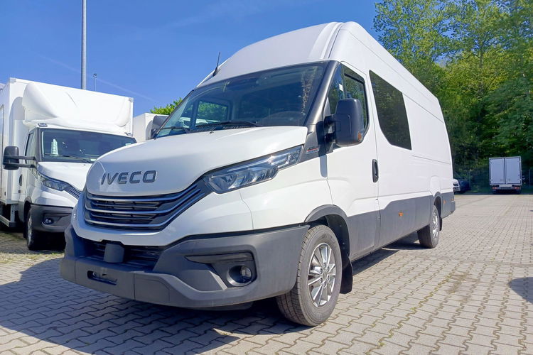 Iveco Daily 35S18HA8 V zdjęcie 4