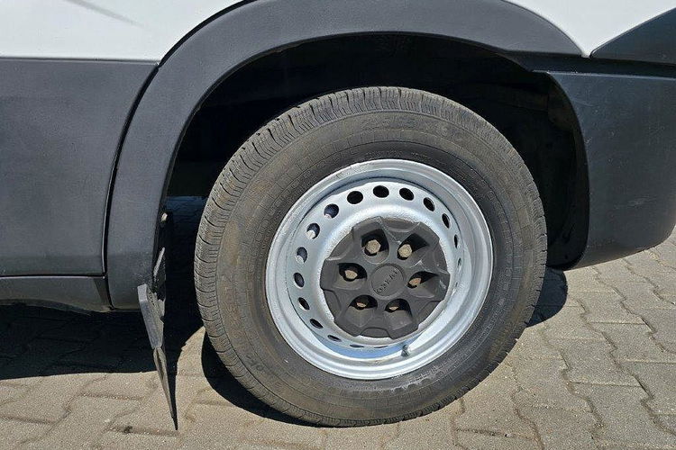 IVECO DAILY 35S 18 zdjęcie 9