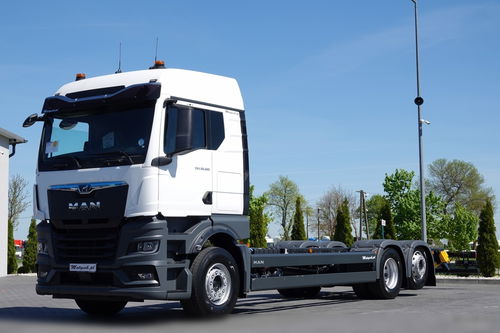 MAN TGX 26.520 / 6x2 / RAMA DŁ. 9.1M / OŚ PODNOSZONA / SKRĘTNA  / DO ZABUDOWY / FABRYCZNIE NOWY 
