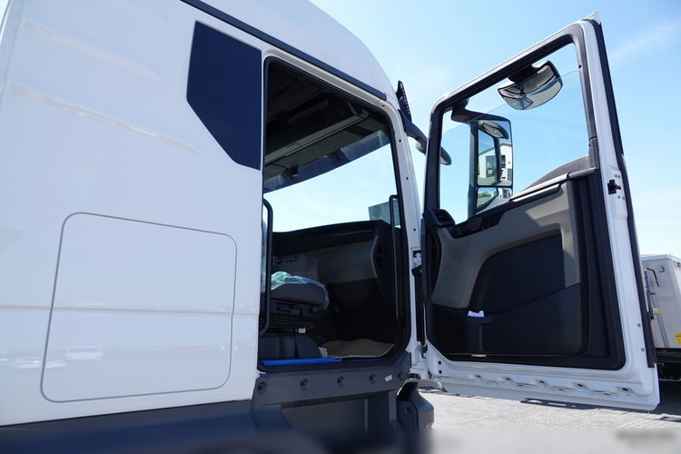 MAN TGX 26.520 / 6x2 / RAMA DŁ. 9.1M / OŚ PODNOSZONA / SKRĘTNA  / DO ZABUDOWY / FABRYCZNIE NOWY  zdjęcie 42
