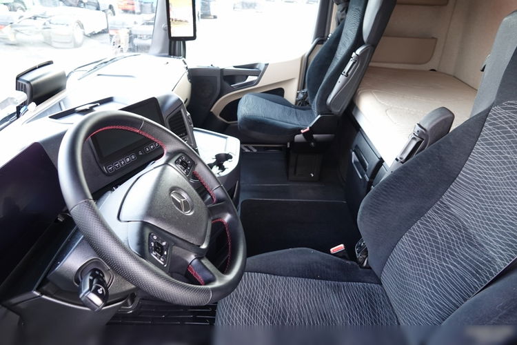 Mercedes ACTROS 1845 / LOW DECK / MEGA / BIG SPACE / PO KONTRAKCIE SERWISOWYM zdjęcie 27
