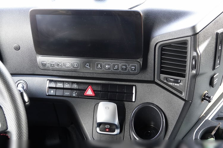 Mercedes ACTROS 1845 / LOW DECK / MEGA / BIG SPACE / PO KONTRAKCIE SERWISOWYM zdjęcie 33