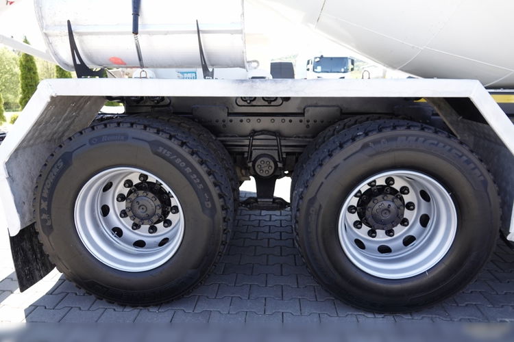MAN TGS 32.400 / 8X4 / GRUSZKA / BETONOMIESZARKA / 9 M3 / IMER / UAL / EURO 6  zdjęcie 26