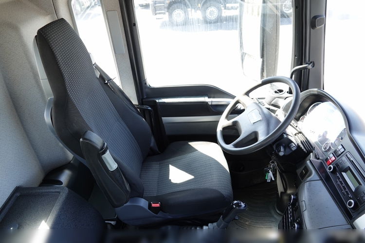 MAN TGS 32.400 / 8X4 / GRUSZKA / BETONOMIESZARKA / 9 M3 / IMER / UAL / EURO 6  zdjęcie 30