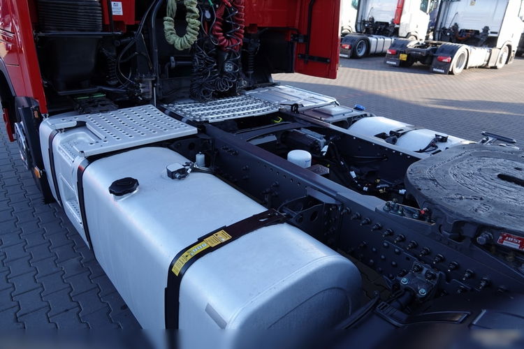 Volvo FH 500 / XXL / I-PARK COOL / I-SAVE / NOWY MODEL / OPONY 100% / PO ZŁOTYM KONTRAKCIE SERWISOWYM zdjęcie 12