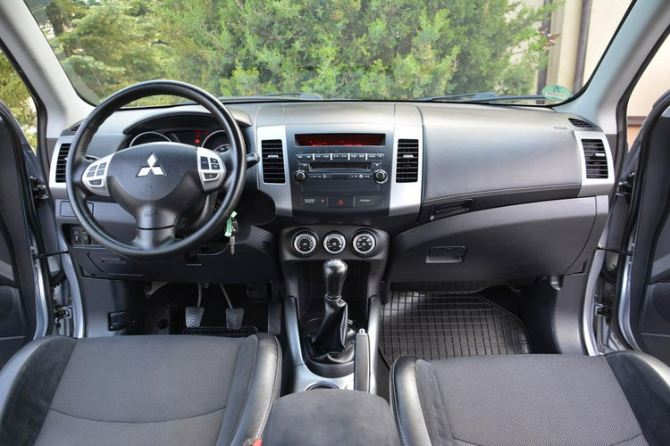 Outlander 2.0(147KM)Lift pół-Skóry Klima Hak ASO Mitsubishi do końca zdjęcie 24