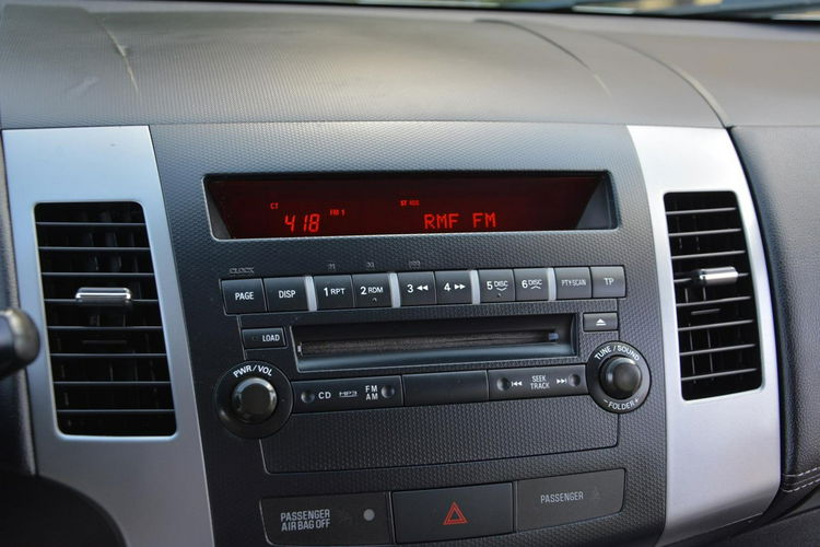 Outlander 2.0(147KM)Lift pół-Skóry Klima Hak ASO Mitsubishi do końca zdjęcie 27