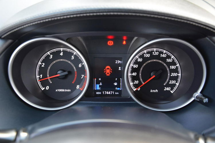 Outlander 2.0(147KM)Lift pół-Skóry Klima Hak ASO Mitsubishi do końca zdjęcie 29