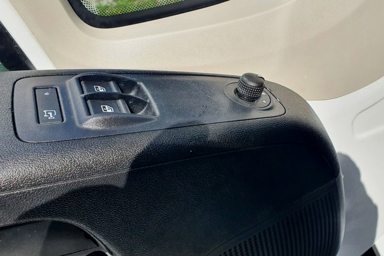 Peugeot Boxer Brygadówka 6 -osób.2.0HDI 130KM, L3H2 Salon PL I WŁ F.Vat23 %, zadbany zdjęcie 33