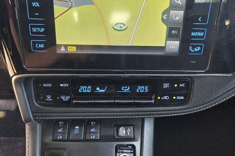 Toyota Auris 1.8 HSD PRESTIGE Full Led Hand Free Skóra Ast. Parkowania Serwis zdjęcie 16