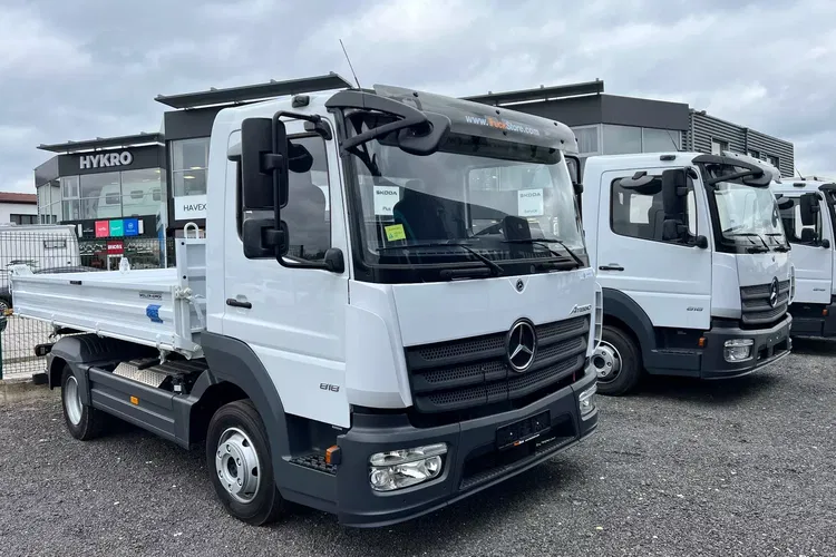 Mercedes ATEGO 818 4x2 zdjęcie 3