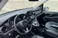 samochód osobowy Mercedes zdjęcie 17