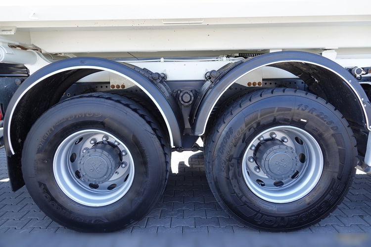 DAF CF 460 / 8x4 / WYWROTKA / HYDROBURTA  / BORDMATIC / SPROWADZONY zdjęcie 32