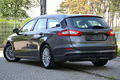 samochód osobowy Ford zdjęcie 18