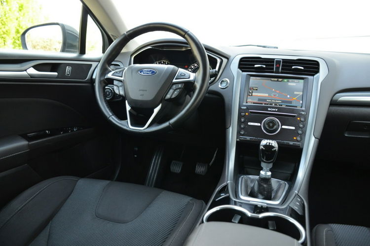Ford Mondeo Opłacony 2.0TDCI 150KM Titanium Serwis Navi Kamera Bliss Keyless go zdjęcie 30