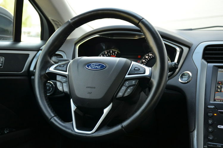 Ford Mondeo Opłacony 2.0TDCI 150KM Titanium Serwis Navi Kamera Bliss Keyless go zdjęcie 31